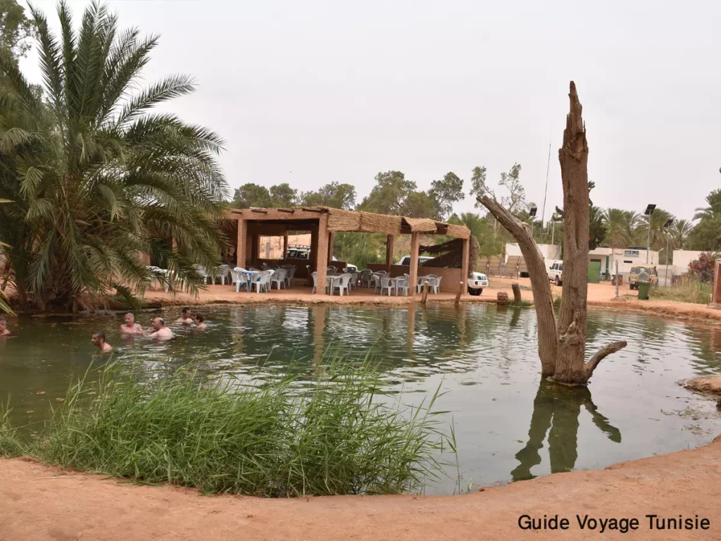 La source d'eau chaude de Ksar Ghilane