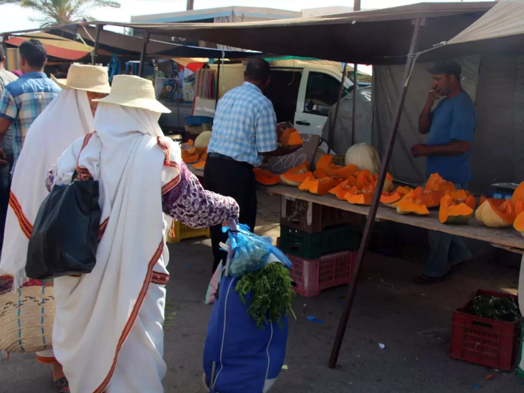 Visite du marché de Midoun en calèche